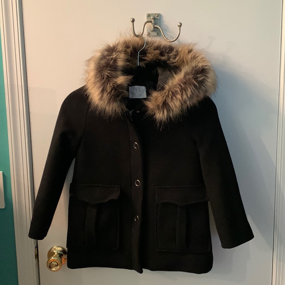 Girls Zara Winter Coat with Fur Lined hood. Size 9. Like new condition